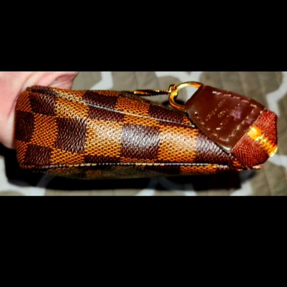 Louis Vuitton Pochette Accessories Damier Ebene Date Stamp CA0162 w/COA - Picture 5 of 14